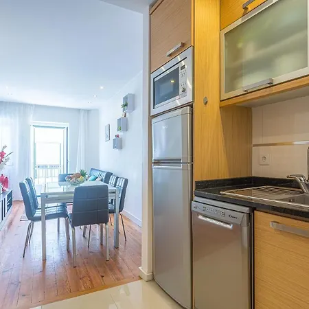 T3 Carvalho Laranjo Mabilde アパート ナザレ