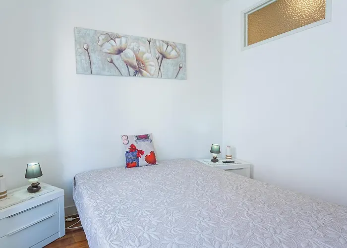 T3 Carvalho Laranjo Mabilde ナザレ